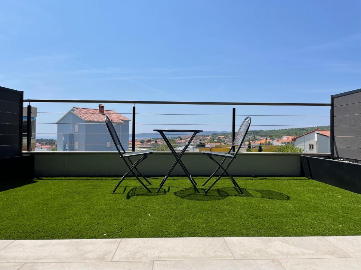 Lux Nanea Apartment Кърк Екстериор снимка