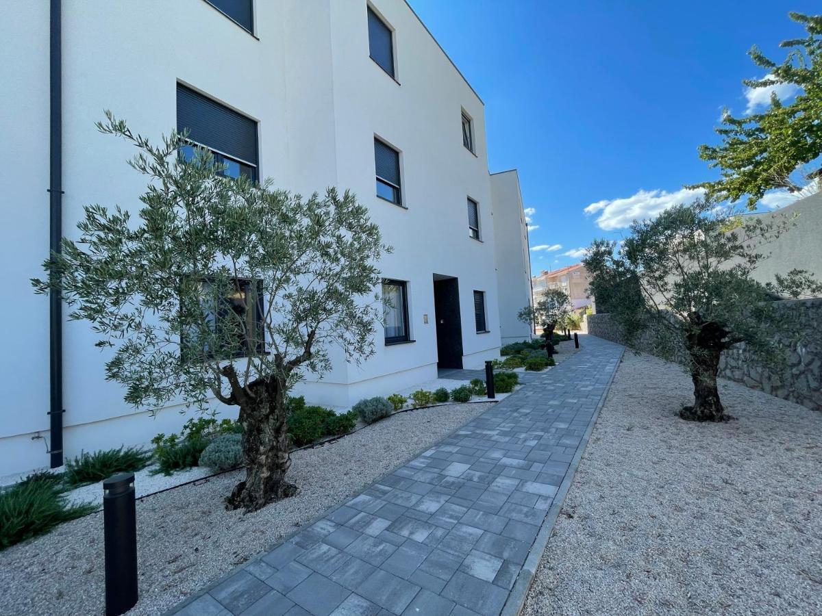 Lux Nanea Apartment Кърк Екстериор снимка